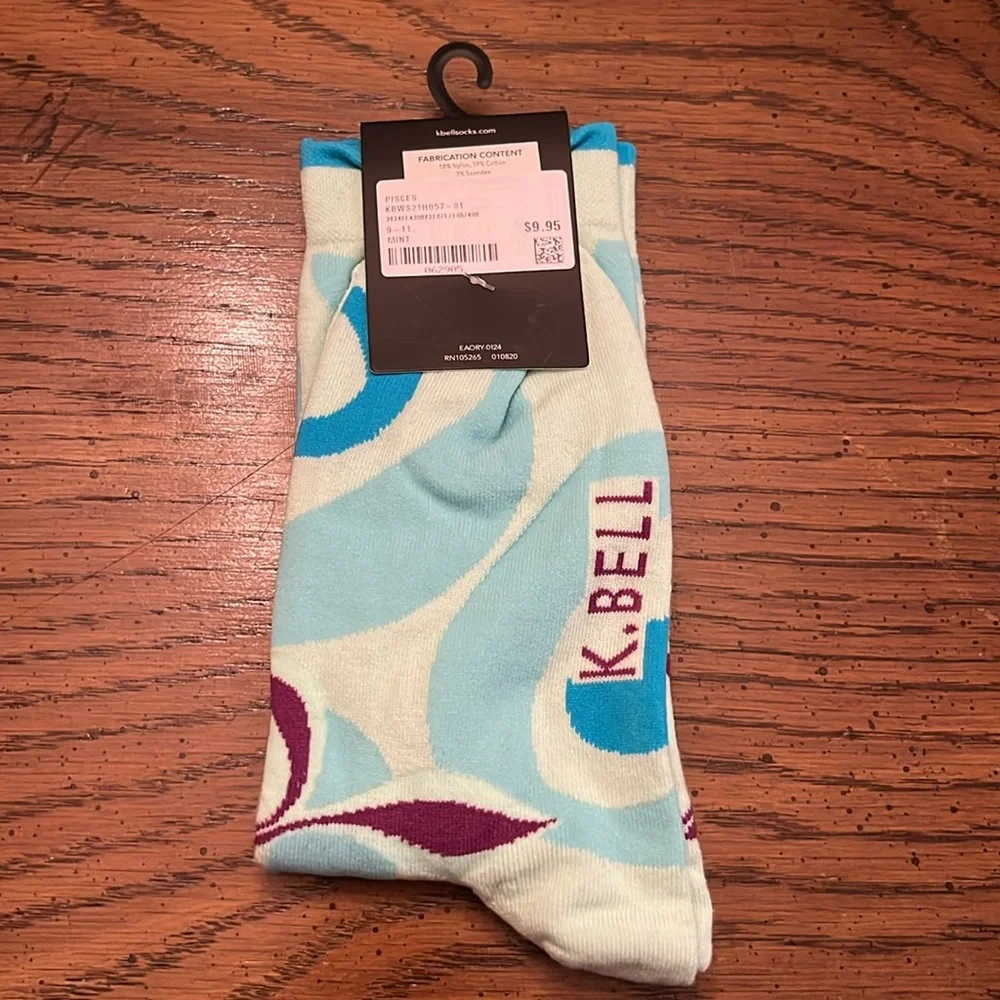 K.‎ Bell Pisces crew socks, NWT